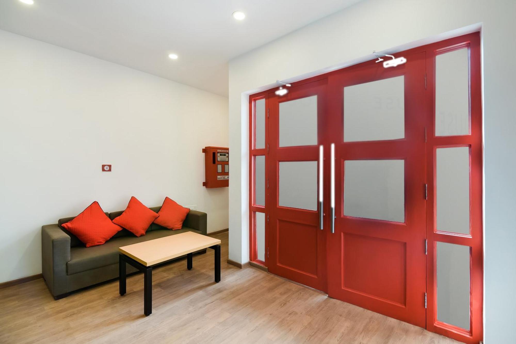 Townhouse The Awadh Airport Near Chaudhary Charan Singh International Airport Hotel Bijnaur Екстериор снимка