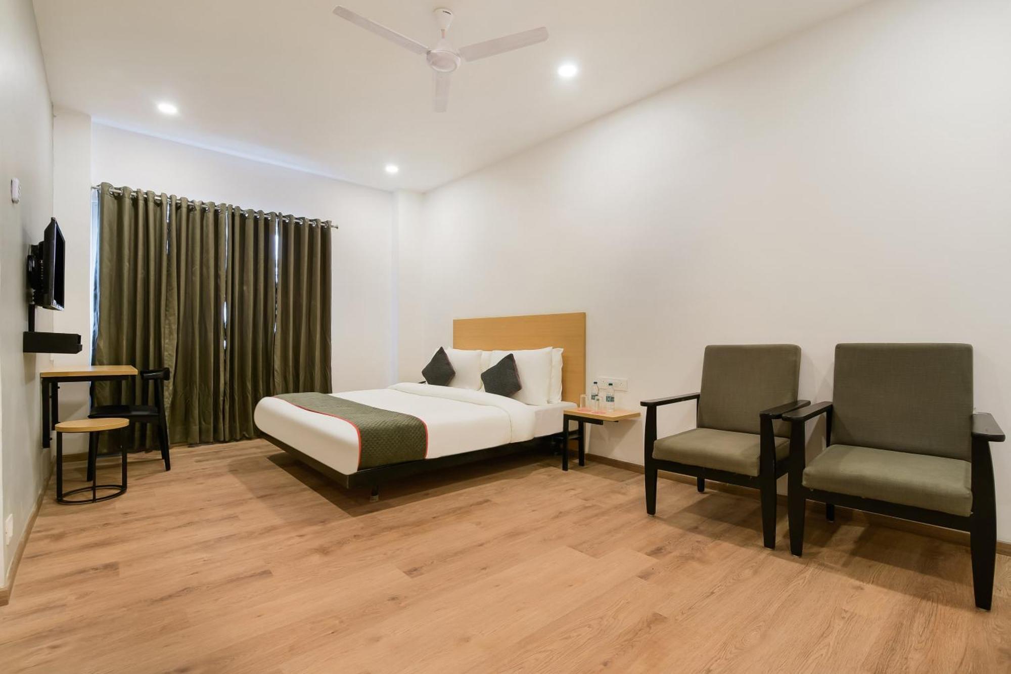 Townhouse The Awadh Airport Near Chaudhary Charan Singh International Airport Hotel Bijnaur Екстериор снимка