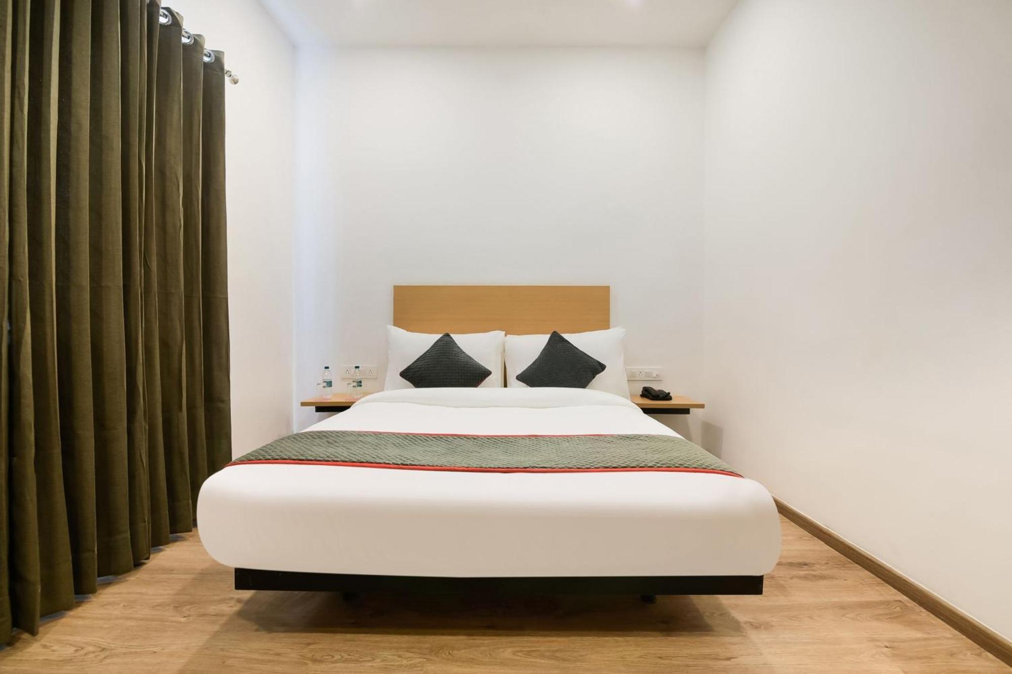Townhouse The Awadh Airport Near Chaudhary Charan Singh International Airport Hotel Bijnaur Екстериор снимка