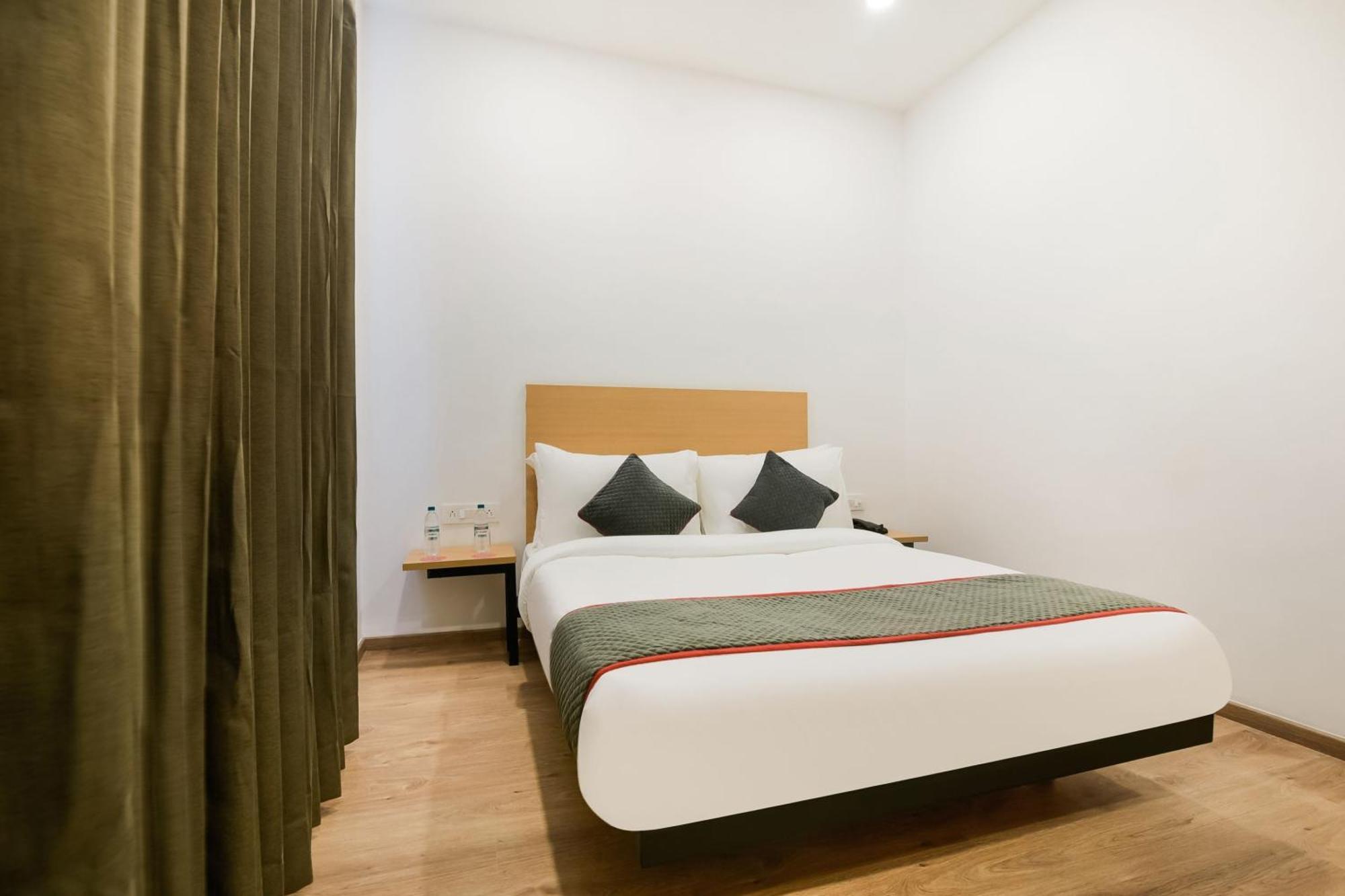 Townhouse The Awadh Airport Near Chaudhary Charan Singh International Airport Hotel Bijnaur Екстериор снимка