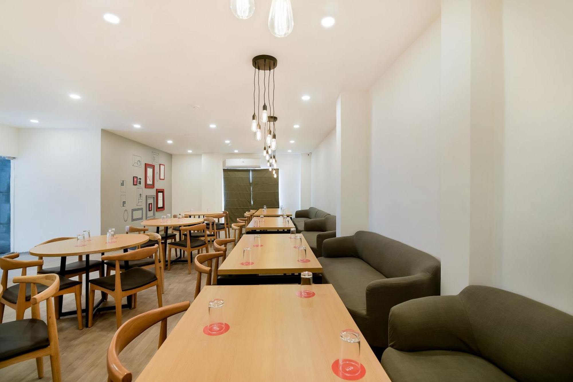 Townhouse The Awadh Airport Near Chaudhary Charan Singh International Airport Hotel Bijnaur Екстериор снимка